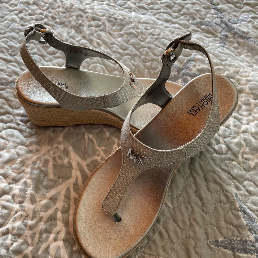 Michael Kors Thong Sandals - Laney Glitter Chain Mesh